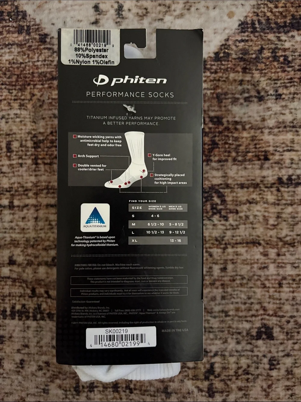 Phiten Men's Performance Crew Socks - White (2 Pair)